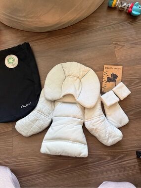 Nuna PIPA Lite Series Cream Infant Insert with Strap Covers